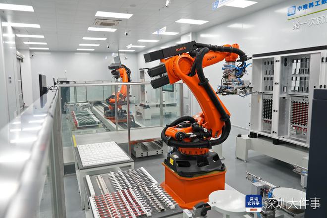 深圳一数字能源工厂投产15分钟内可完成生产品类切换(图2)
