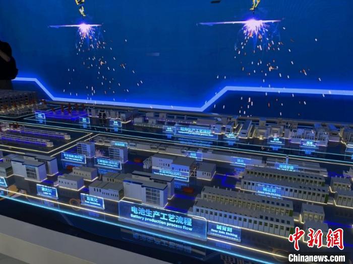 九游体育科技：中国光伏产业跃迁：从世界工厂到全球技术枢纽(图2)