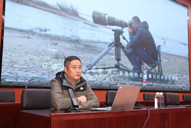 把课堂搬到海边！泰达学子走进“候鸟直播间”(图4)