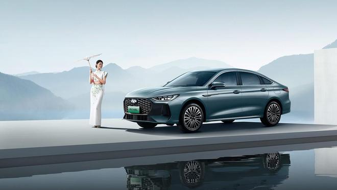风云A8L秋日出游的理想座驾续航、安全、智能全面领先(图1)