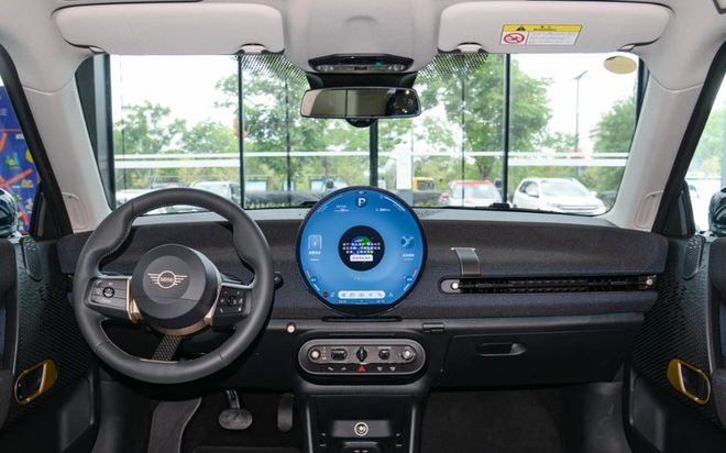 新车｜限时优惠56万2+2四座布局电动MINICOOPER1538万起售(图5)