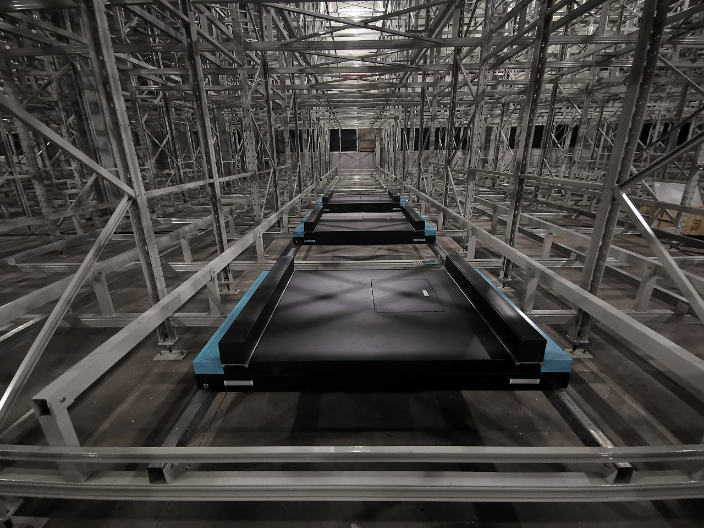 九游智能体育科技：杭州四向穿梭车优点推荐咨询上海智世机器人供应(图3)