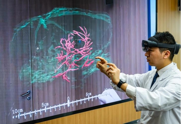 九游体育：中国脑机接口再现突破性成果：我国已完成三例侵入式脑机接口临床试验(图2)