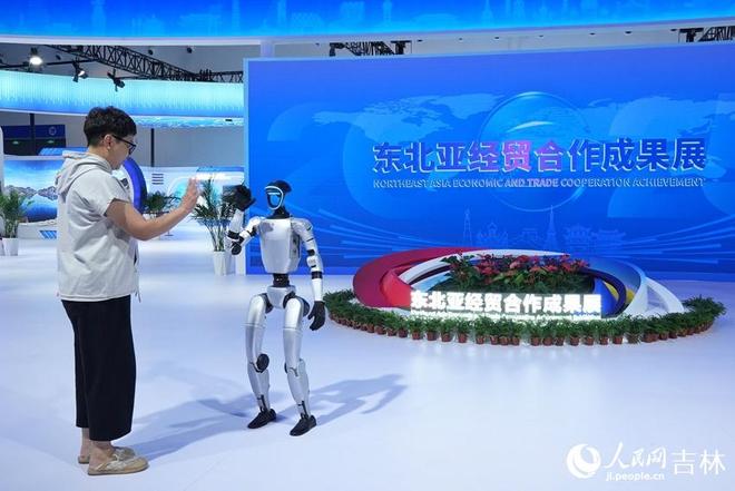 九游体育：长春两会关键词｜向“新”提质要发展(图1)