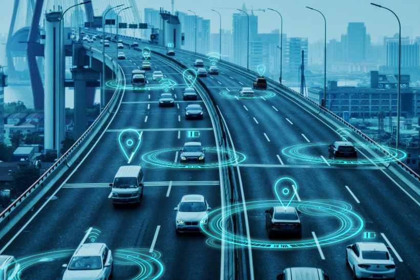 打响翻身仗燃油车靠“智能”续命2026？(图2)