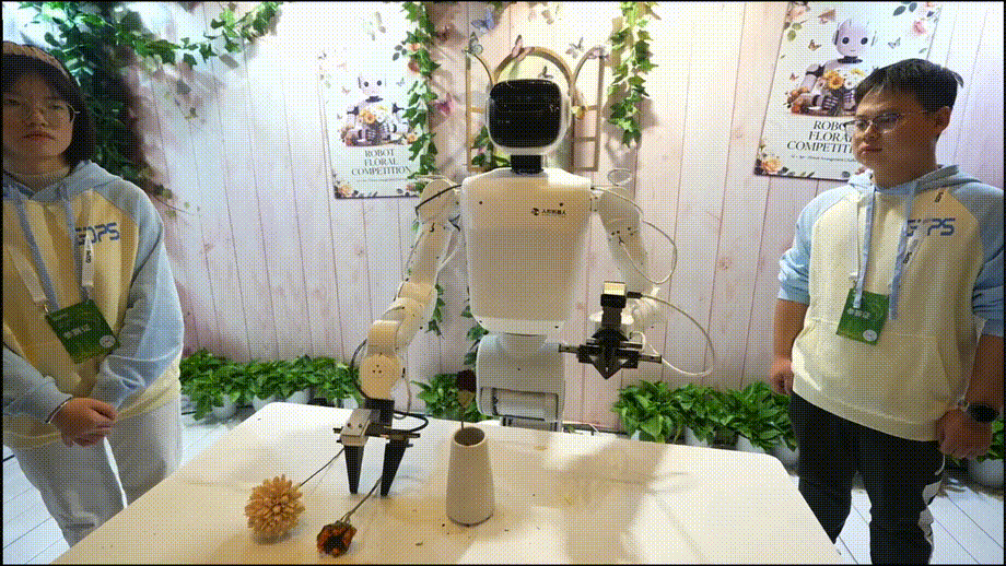 九游体育科技：硅谷还在「卷PPT」中国机器人大军上岗！看呆歪果仁(图19)