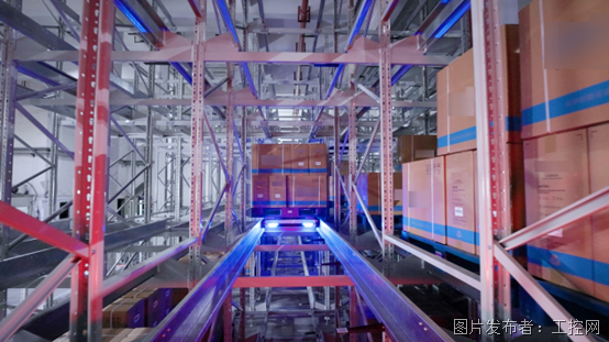 用AI重新定义四向车旷视LogiMAT中国展出高ROI方案(图2)