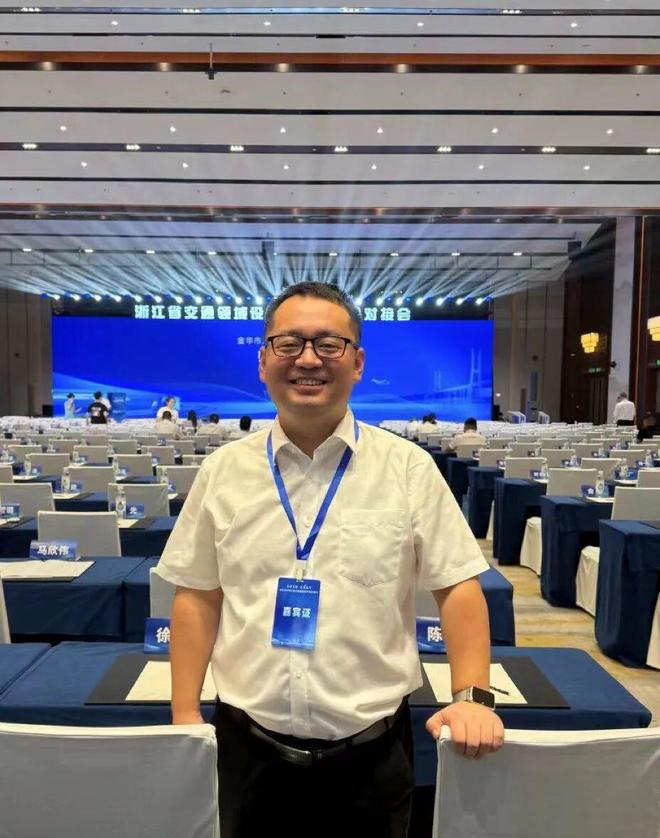 曾为杭州“礼让斑马线后用AI给道路做“体检”巡检里程可绕地球75圈(图11)