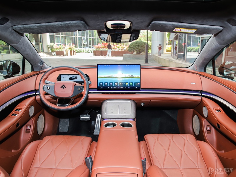 九游体育科技：昊铂A800开启盲订选配搭载三电机四驱和华为乾崑四激光雷达(图6)