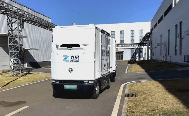 九游体育：云南白药文山七花引入九识无人车开启智能物流新征程(图1)