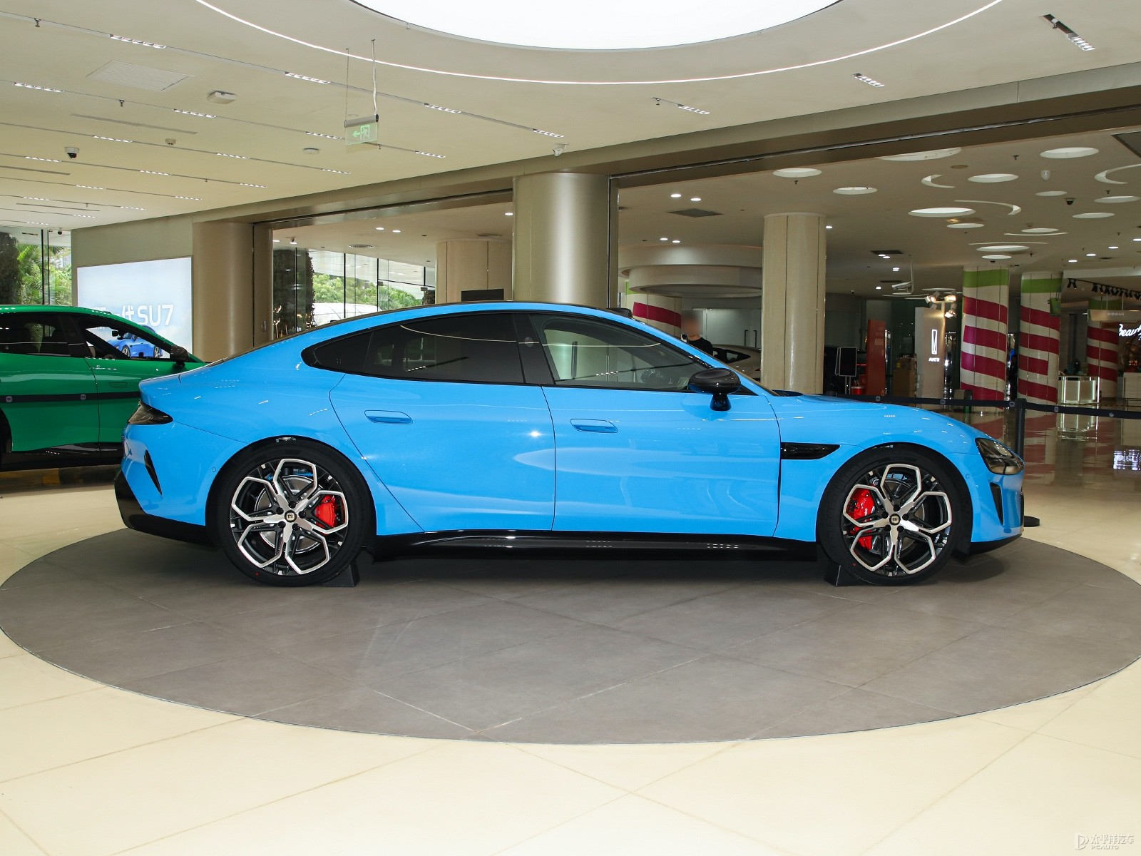 预售2299万元起新一代SU7实车到店预计4月上市(图3)