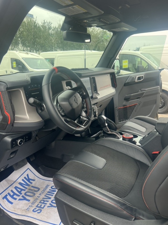 九游体育科技：2025款福特烈马30T猛禽版最新售价99万可分期全国落户(图6)