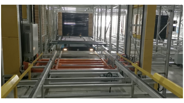 九游智能体育科技：上海自动化密集立体库智世四向车上海智世机器人供应(图2)