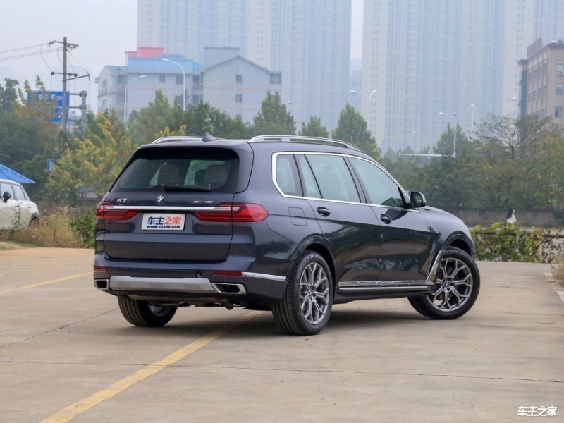九游智能体育科技：全新宝马X7终于亮相全尺寸SUV外观霸气十足(图1)