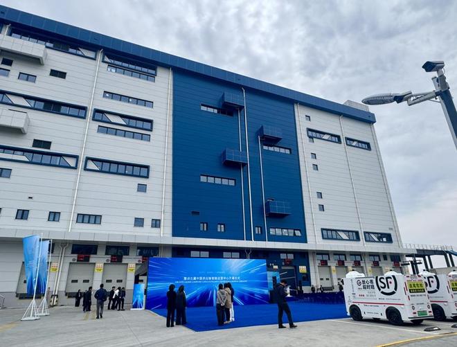 雅诗兰黛在华启用智能运营中心助力全球创新产品更快触达中国消费者(图2)