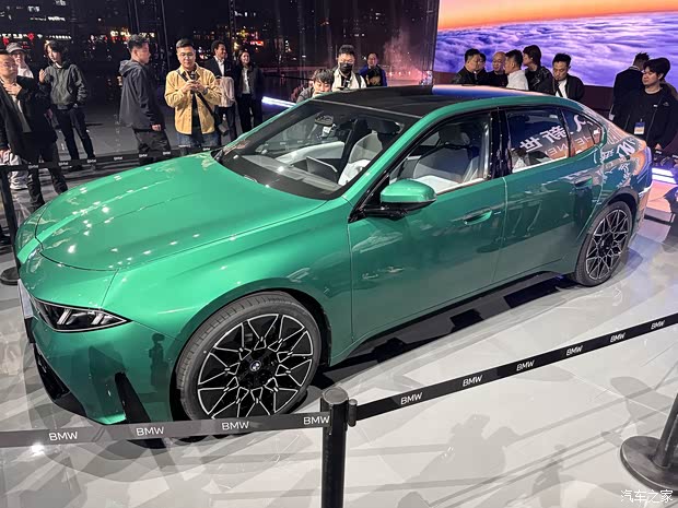 中国专属！多项智能科技配置一文看懂全新宝马i3长轴距版首发(图7)