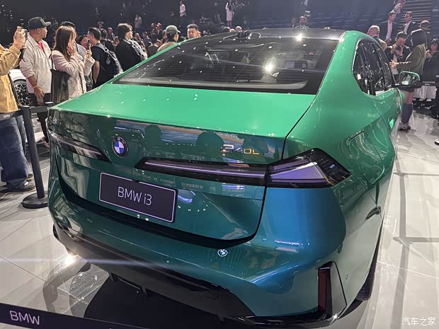 中国专属！多项智能科技配置一文看懂全新宝马i3长轴距版首发(图14)