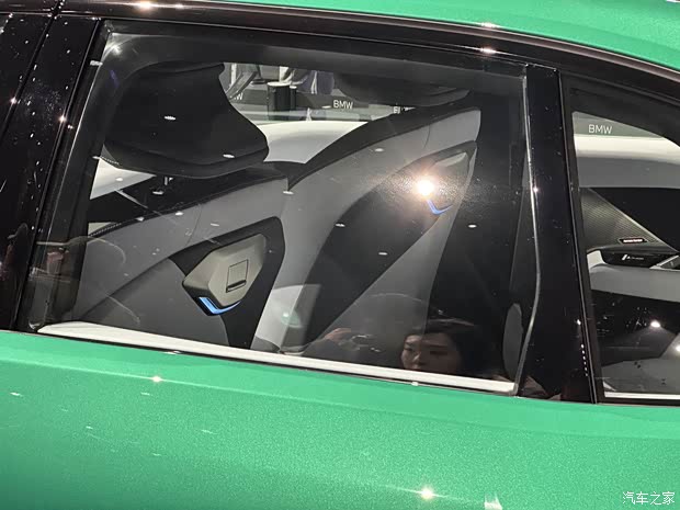 中国专属！多项智能科技配置一文看懂全新宝马i3长轴距版首发(图20)