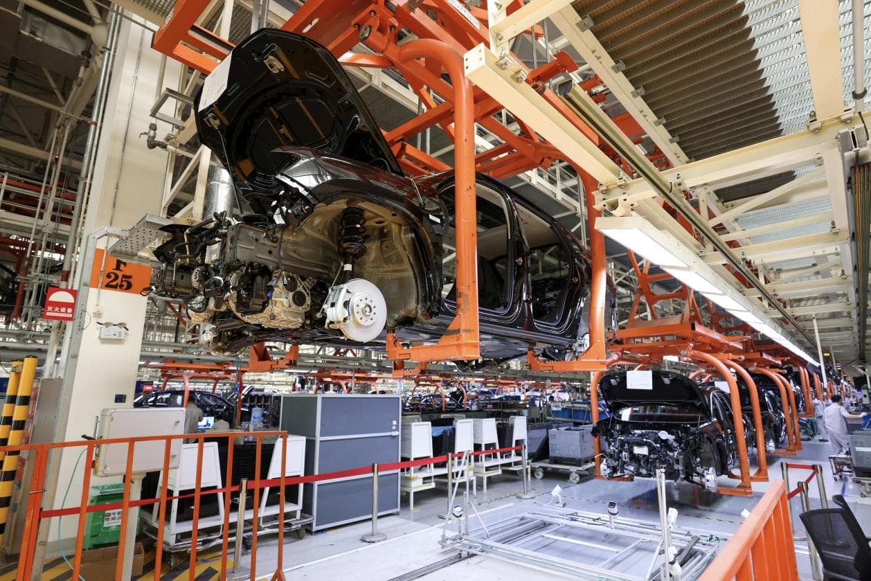 一汽大众天津分公司全新探岳LPHEV首车顺利下线(图1)